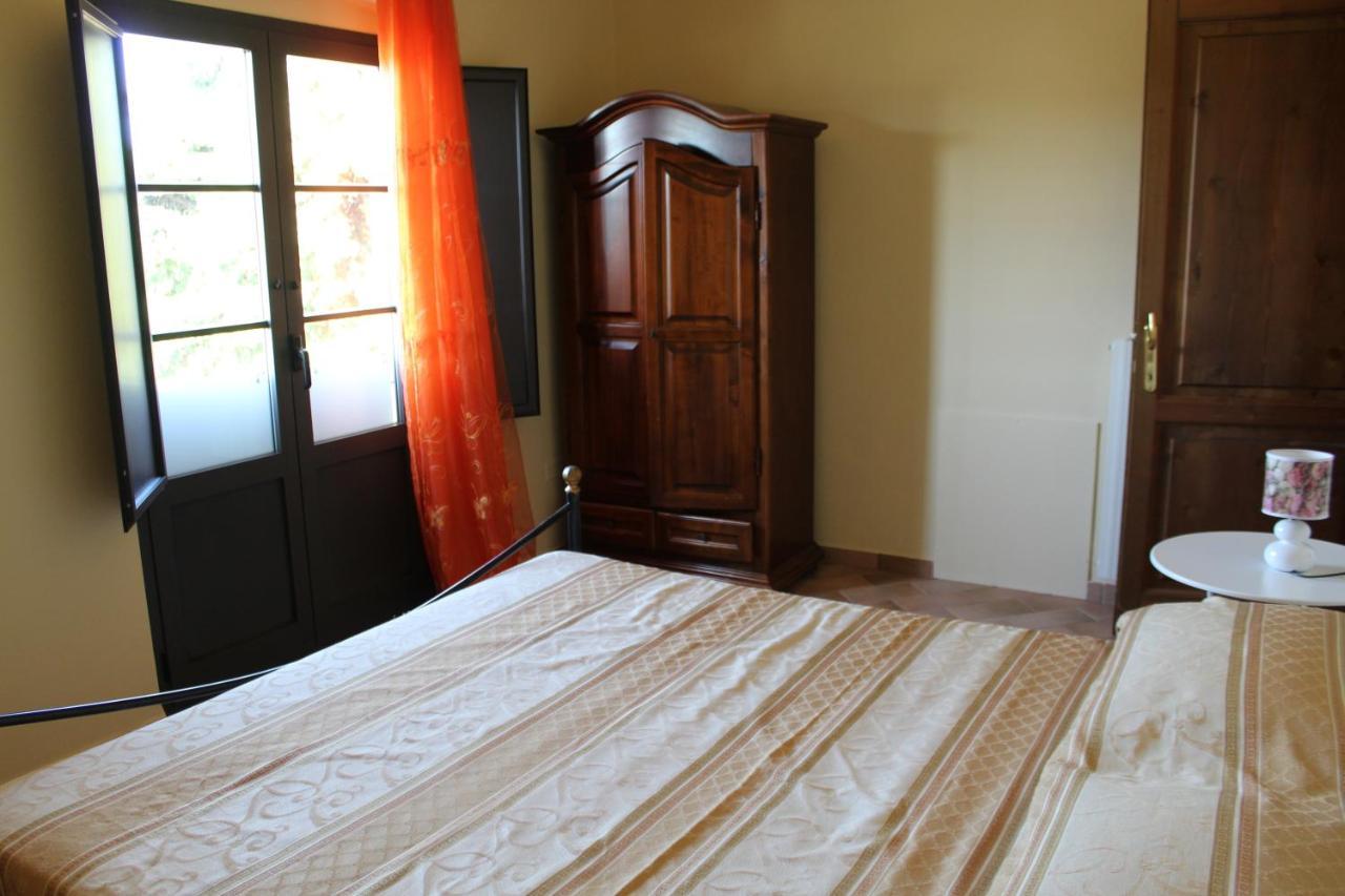 Casale Poggio Meone Daire Santa Luce Oda fotoğraf