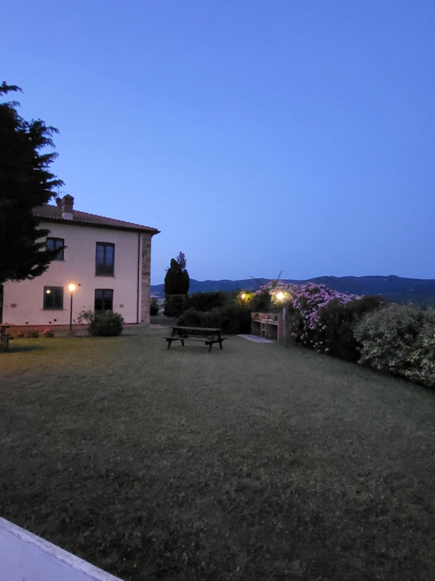 Casale Poggio Meone Daire Santa Luce Dış mekan fotoğraf