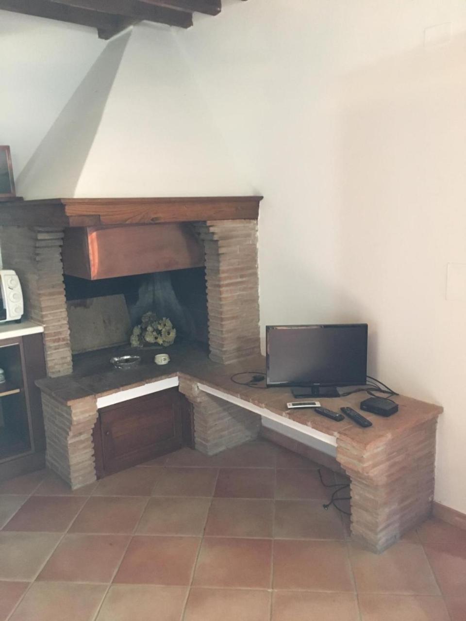 Casale Poggio Meone Daire Santa Luce Dış mekan fotoğraf